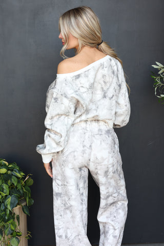 Backcountry Camo Off-The-Shoulder Sweatshirt