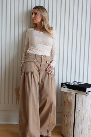 Lotus Jeans ~ Taupe