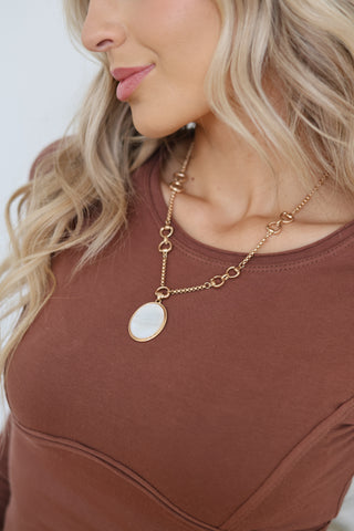 Mother of Pearl Oval Pendant Horsebit Necklace