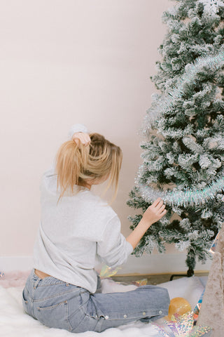 Feeling Jolly Pullover ~ Grey