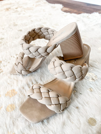 RUE OPEN TOE CASUAL SANDAL ~ TAUPE