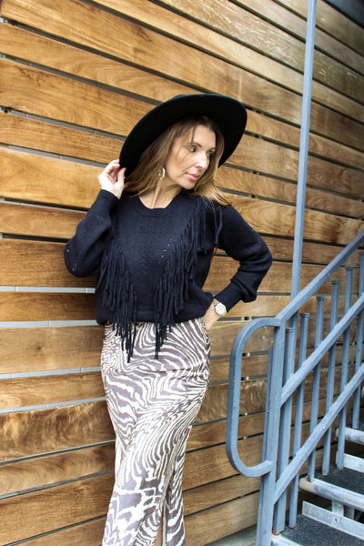 MAKE YOUR OWN WAY TASSEL SWEATER